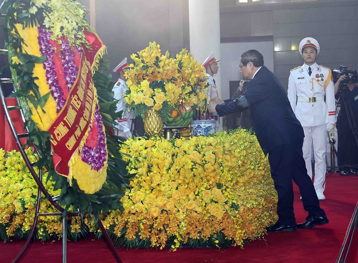 Lãnh đạo Đảng, Nhà nước, Mặt trận Tổ quốc Việt Nam viếng Tổng Bí thư Nguyễn Phú Trọng -1