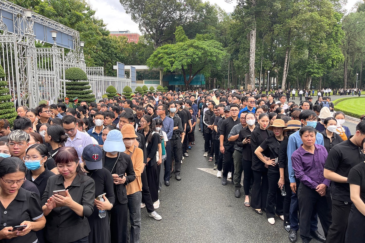 TP. Hồ Chí Minh: Những dòng Sổ tang xúc động tiễn biệt Tổng Bí thư Nguyễn Phú Trọng -0