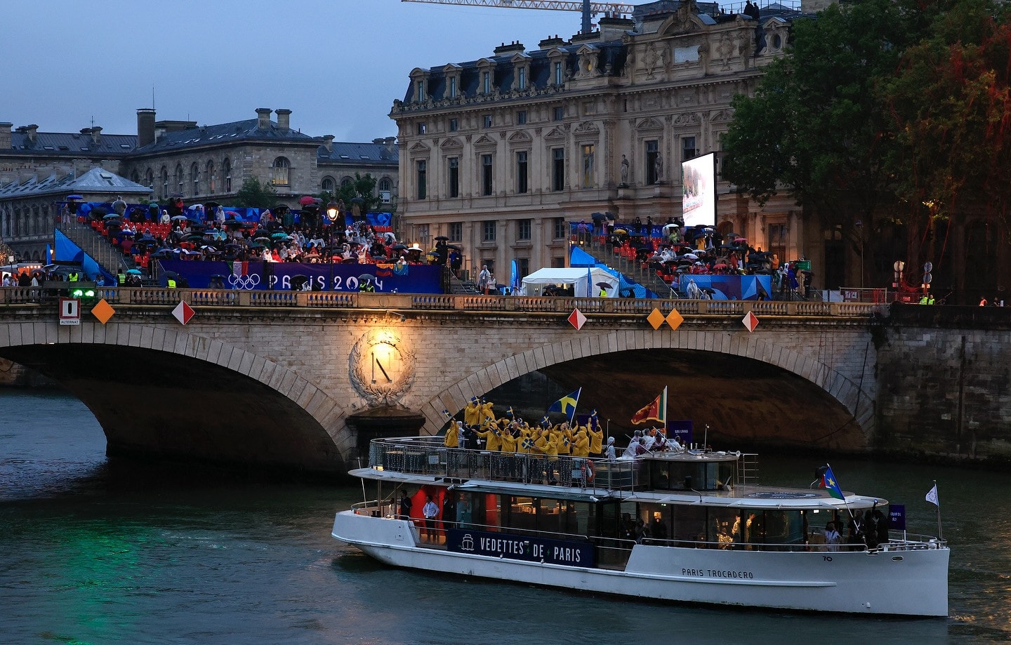 Những hình ảnh ấn tượng trong Lễ khai mạc Olympic Paris 2024 -0