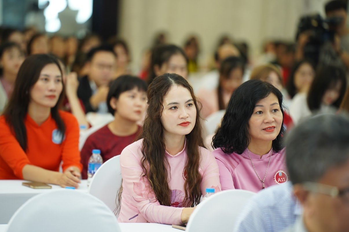 Cuộc thi thiết kế bài giảng điện tử Tiếng Anh: Vinh danh 248 bài giảng xuất sắc -0