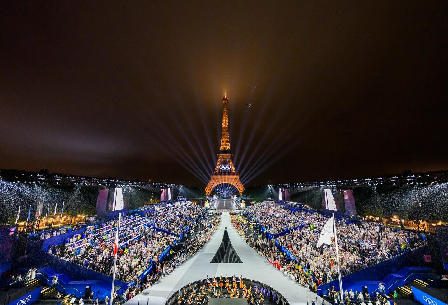 Những hình ảnh ấn tượng trong Lễ khai mạc Olympic Paris 2024 -5