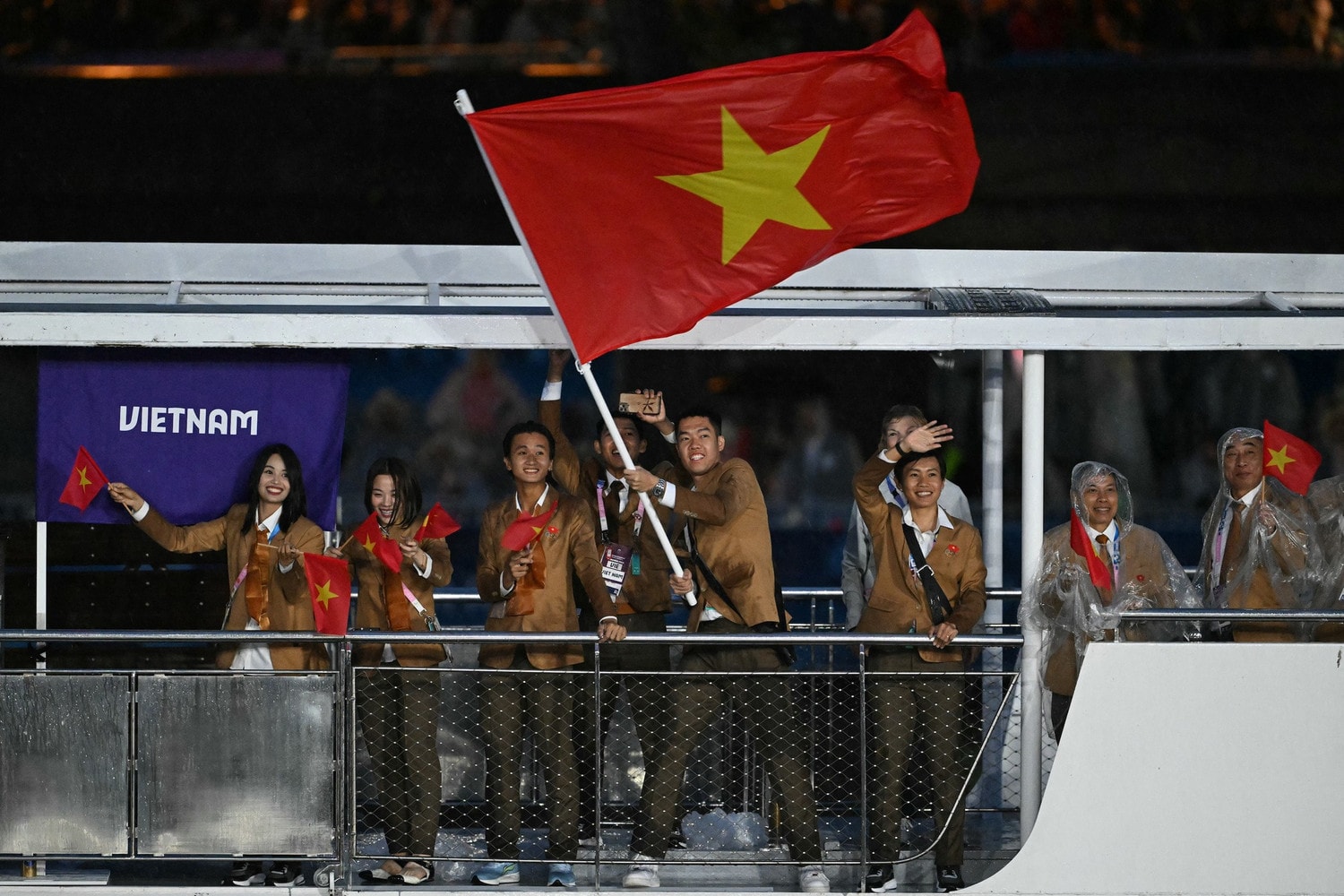 Những hình ảnh ấn tượng trong Lễ khai mạc Olympic Paris 2024 -9