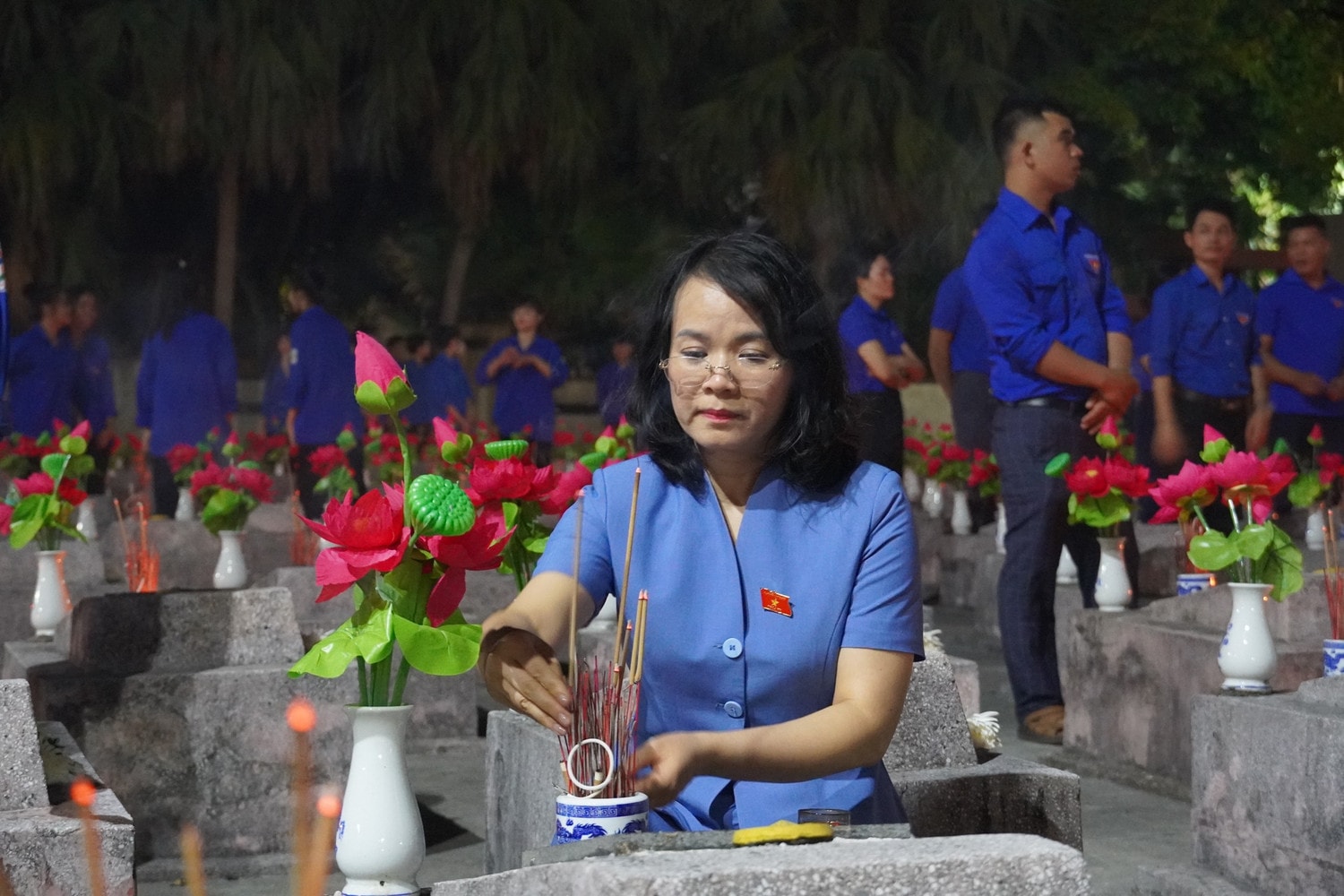 Quảng Bình: Thắp nến tri ân các anh hùng liệt sĩ -0