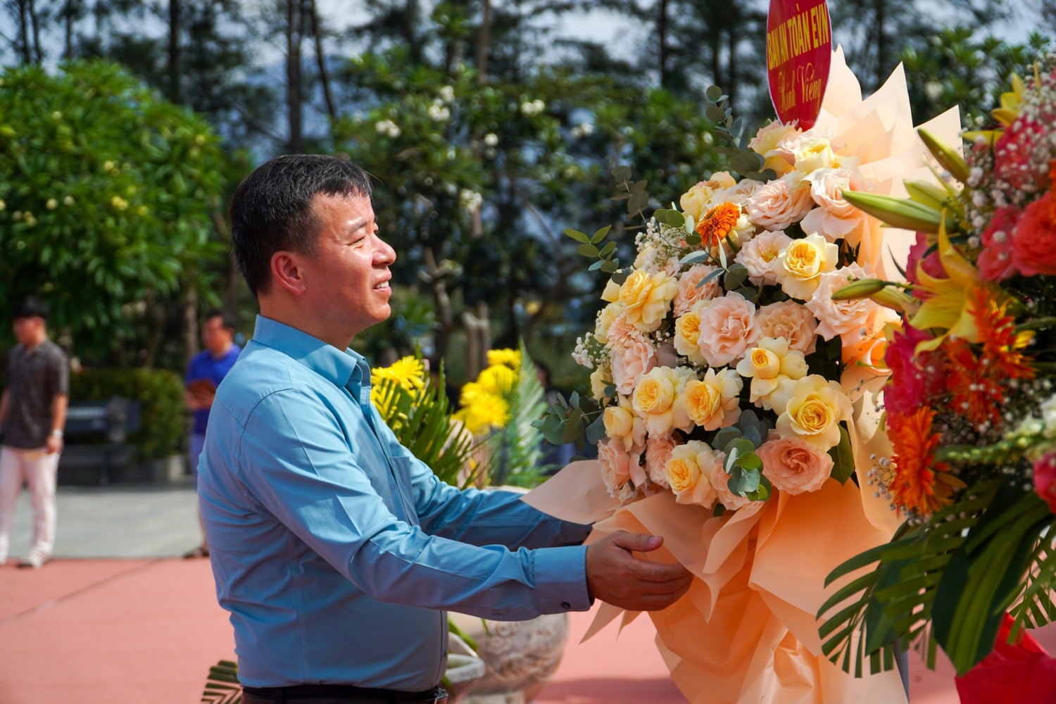 Tưởng niệm 64 chiến sĩ Hải quân nằm lại ở Gạc Ma -0