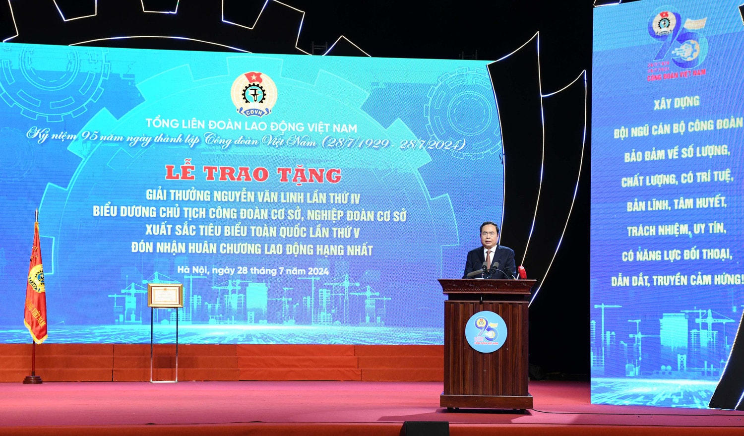 Chủ tịch Quốc hội Trần Thanh Mẫn phát biểu. Ảnh: Lâm hiển Chủ tịch Quốc hội Trần Thanh Mẫn dự Lễ trao Giải thưởng Nguyễn Văn Linh lần thứ IV -0