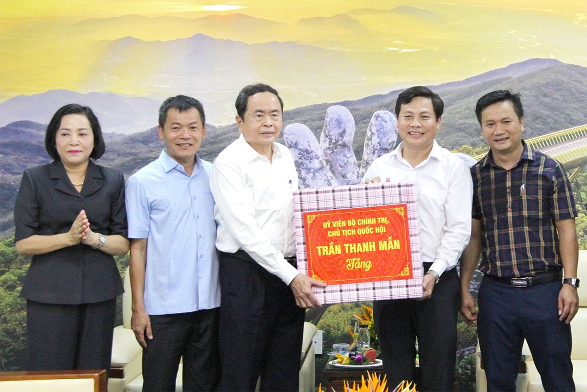 Chủ tịch Quốc hội Trần Thanh Mẫn thăm và làm việc với các đơn vị của Văn phòng Quốc hội tại Đà Nẵng -0