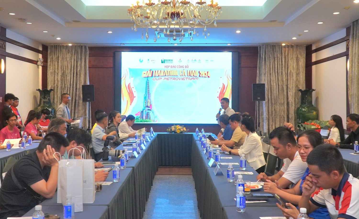 Toàn cảnh buổi họp báo. Ảnh: Petrovietnam