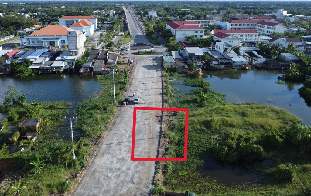 Vị trí thửa đất theo phát họa của gia đình bà Nguyễn Thị Cư Bài 4: Gia đình cô giáo về hưu bị mất 1.000m2 đất ở, không đồng tình nội dung trả lời khiếu nại