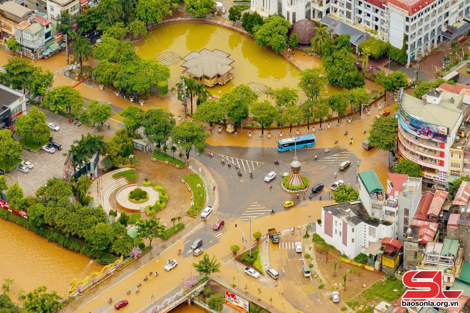 SƠN LA HỌP KHẨN ỨNG PHÓ KHẮC PHỤC HẬU QUẢ THIÊN TAI -0