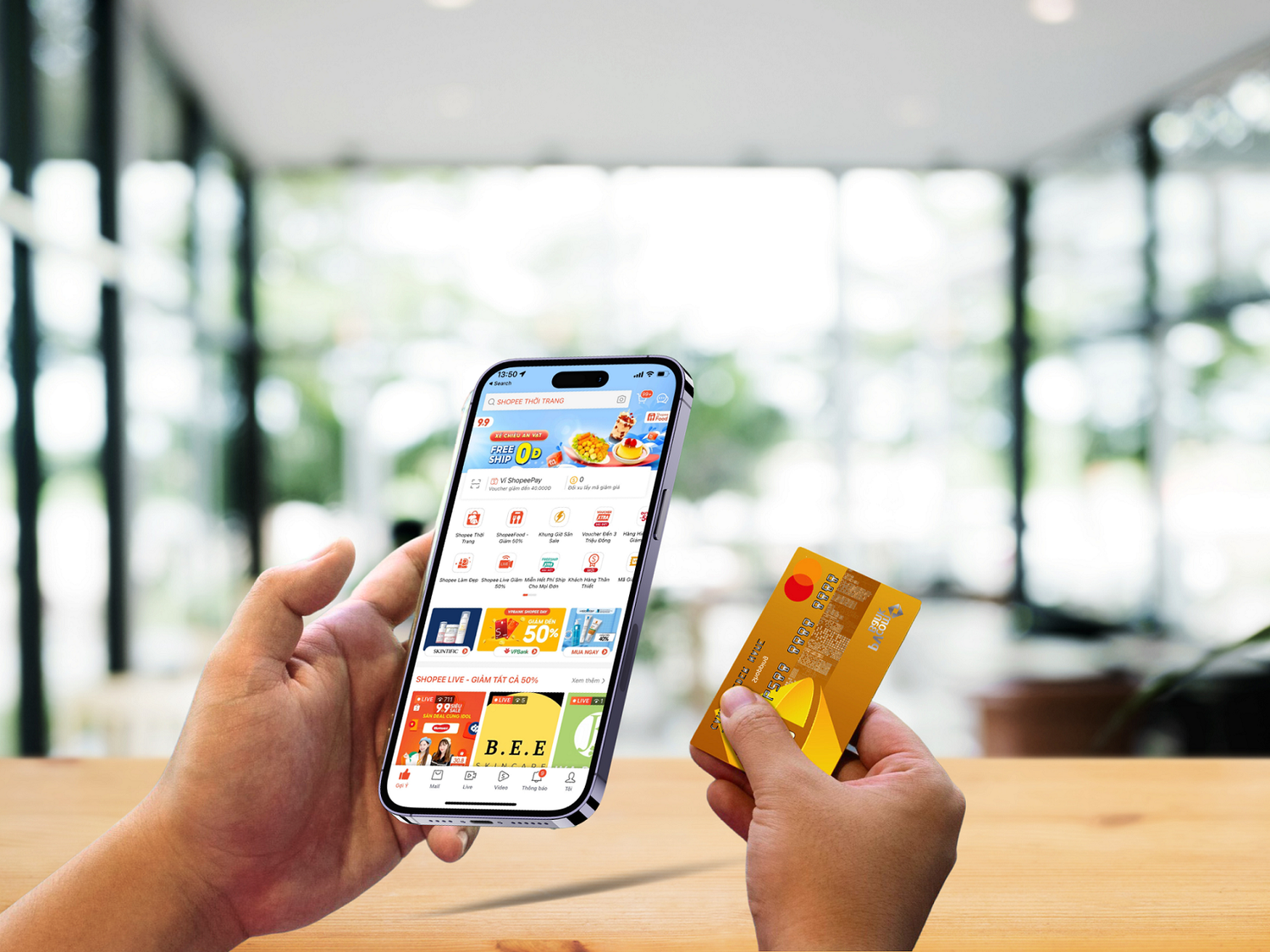 “Sống sành” cùng thẻ tín dụng PVcomBank Lifestyle Mastercard -0