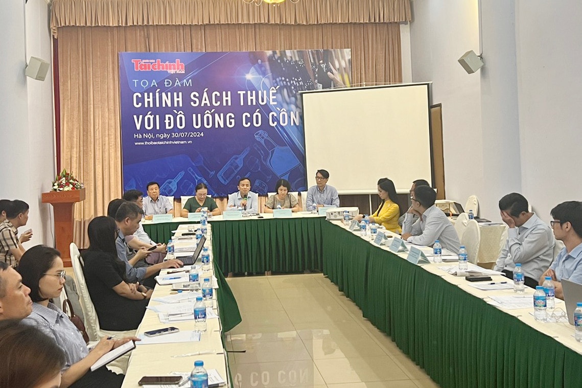 Toàn cảnh tọa đàm. Ảnh: Quang Khánh