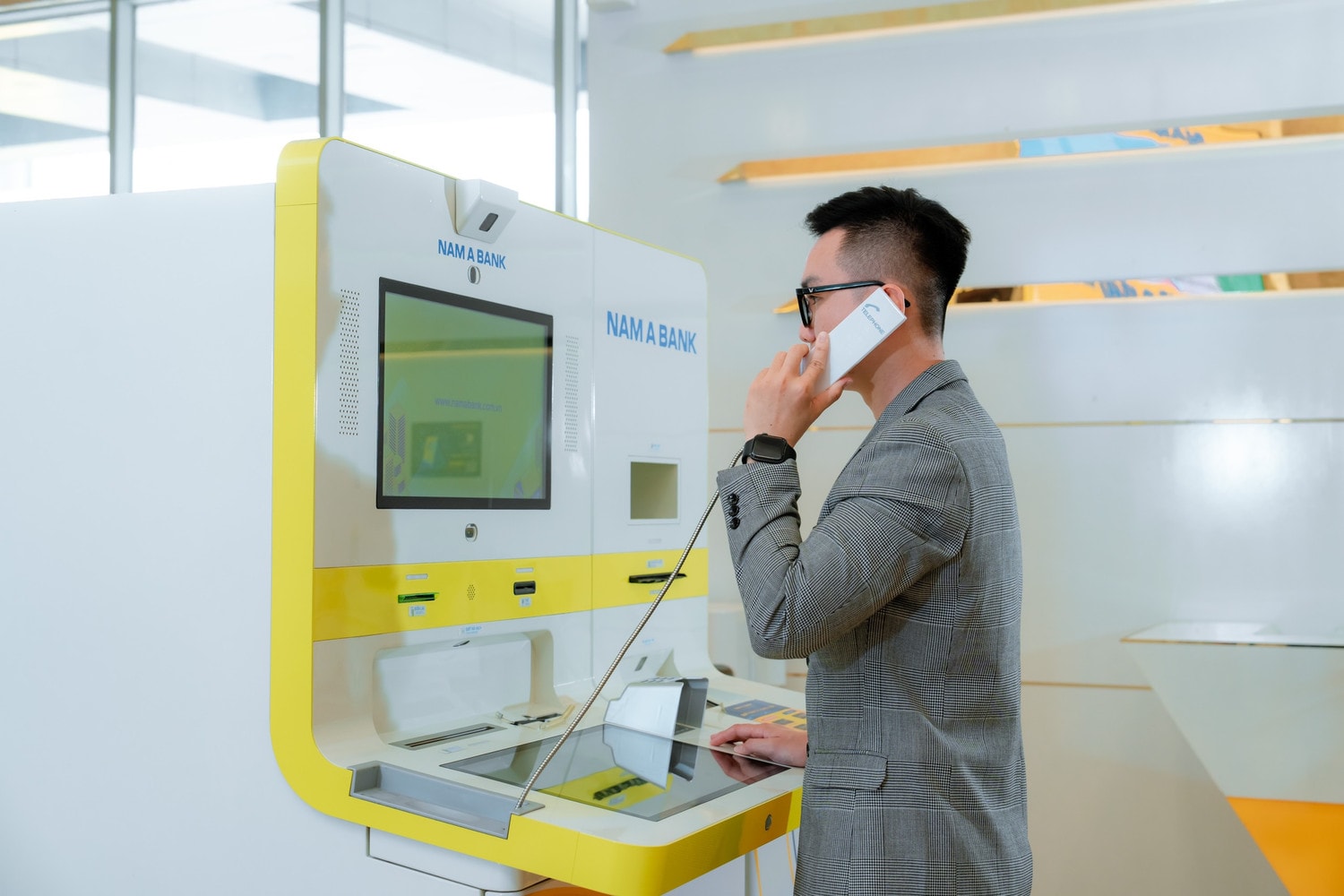 Nam A Bank “phủ sóng” thanh toán không tiền mặt tại bệnh viện -0