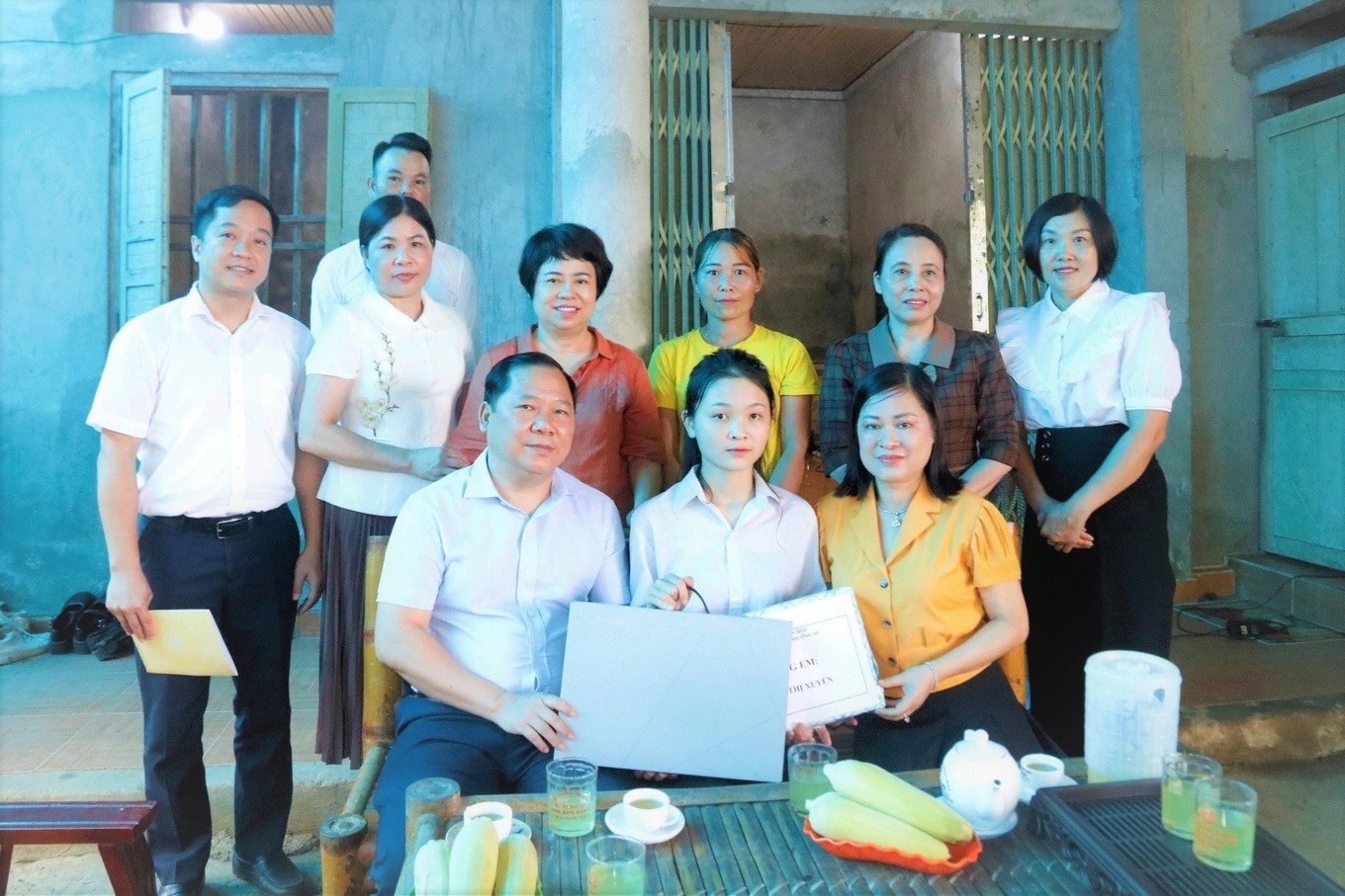 Những điều chưa biết về nữ sinh xứ Mường đạt 3 điểm 10 trong kỳ thi tốt nghiệp THPT năm 2024 -0