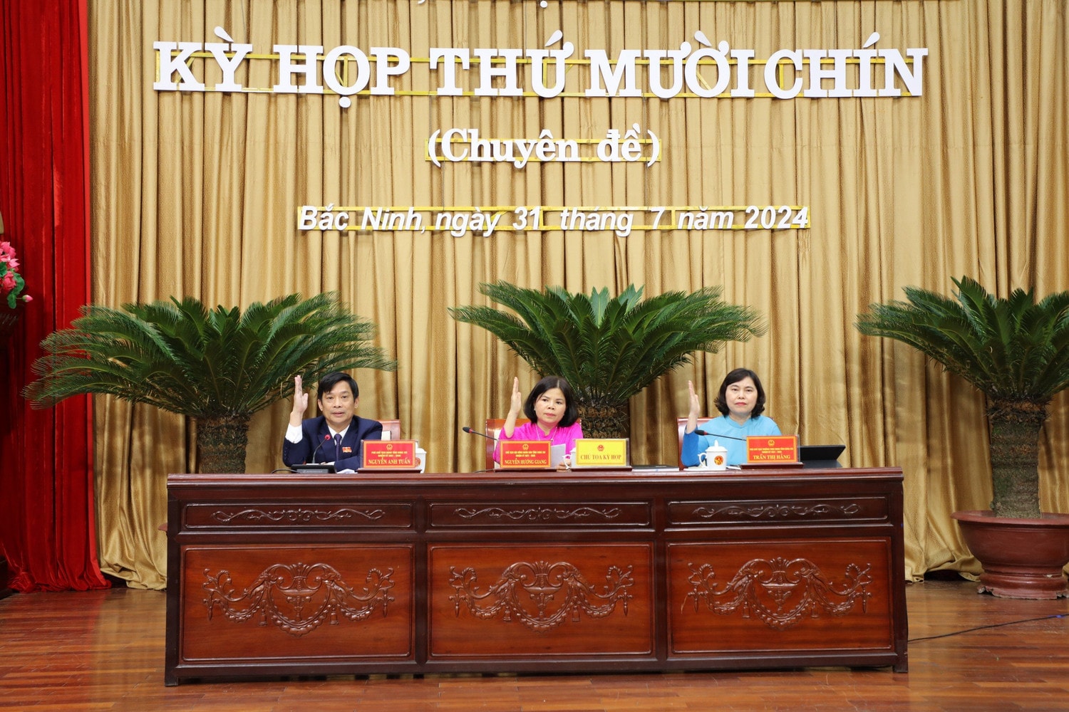 Bắc Ninh bầu bổ sung chức danh Chủ tịch HĐND và Chủ tịch UBND tỉnh, nhiệm kỳ 2021-2026 -0