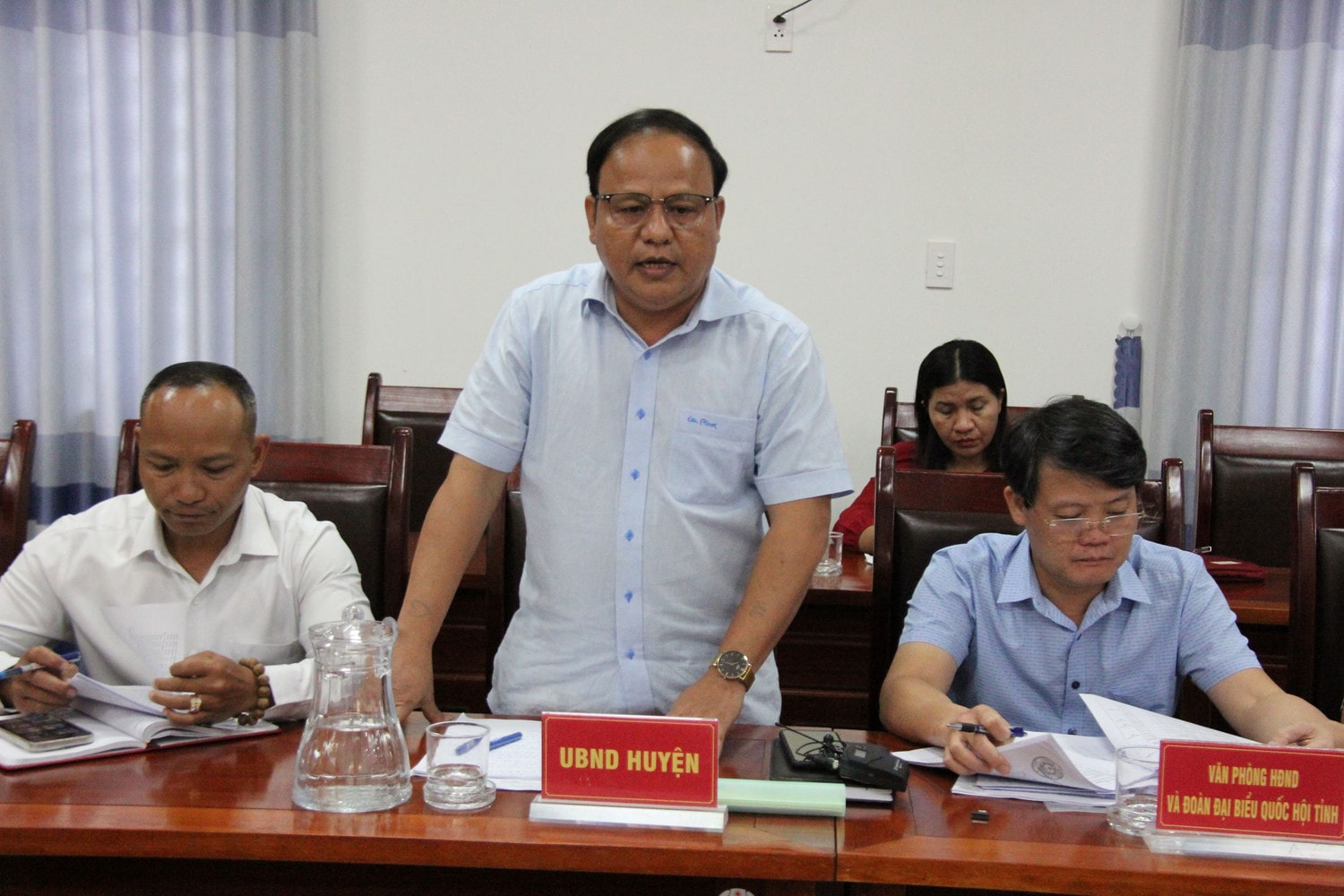 Đại diện lãnh đạo UBND huyện Bắc Trà My tiếp thu ý kiến của Đoàn giám sát Đoàn giám sát của Hội đồng Dân tộc làm việc tại huyện Bắc Trà My -0