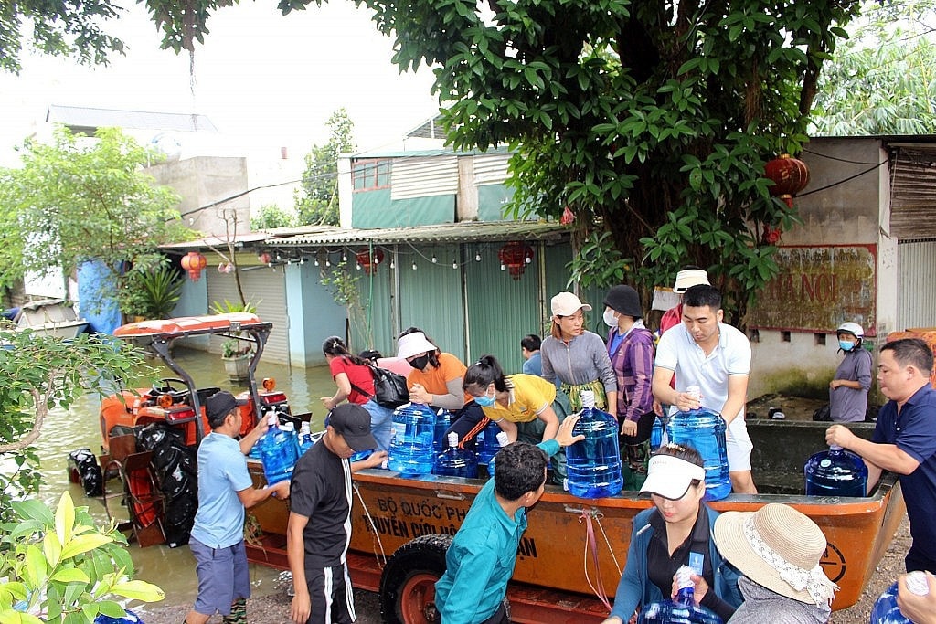 Hà Nội: Đẩy mạnh phong trào vận động, quyên góp ủng hộ người dân vùng lũ -0