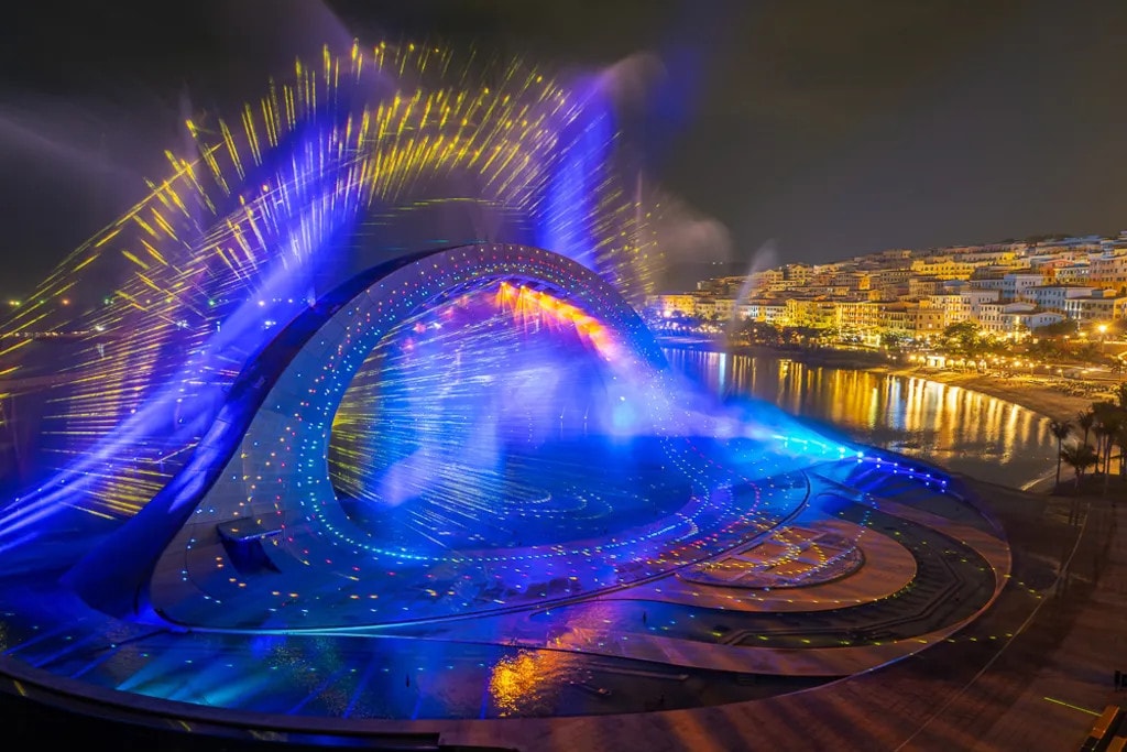 The multimedia show Kiss of the Sea is one of the Phu Quoc ranked by Rankify Korea as the most popular destination for Korean tourists -0