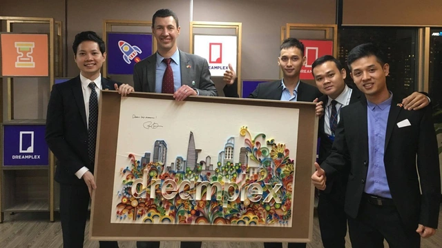 Xem cách kinh doanh của “thiếu gia” nhà Trung Thuỷ Group: “Vẽ vời” đủ thứ nhưng liệu có thành công? -0