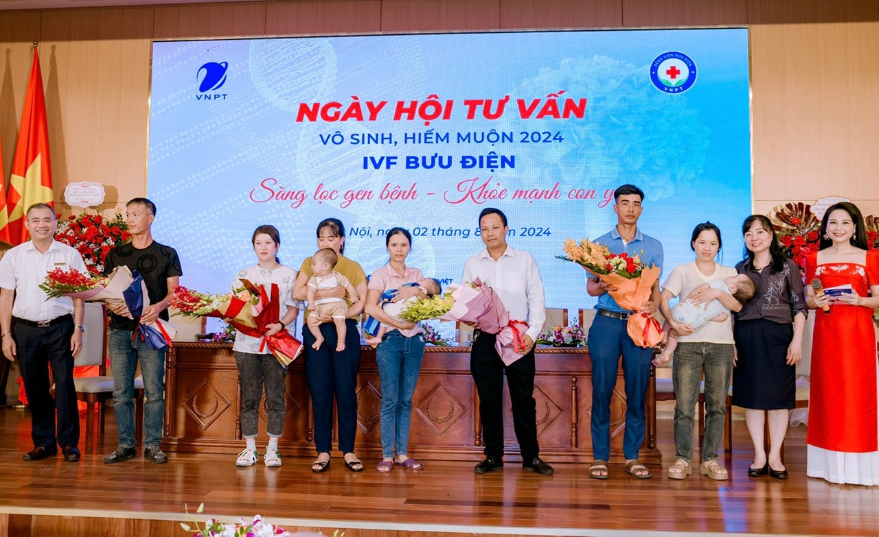 Bệnh viện Bưu điện chi 3,4 tỷ đồng hỗ trợ kinh phí làm thụ tinh trong ống nghiệm cho nhiều cặp vợ chồng -0