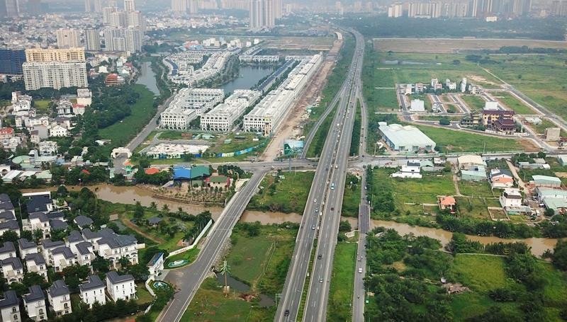 Giải thoát doanh nghiệp khỏi các vướng mắc pháp lý