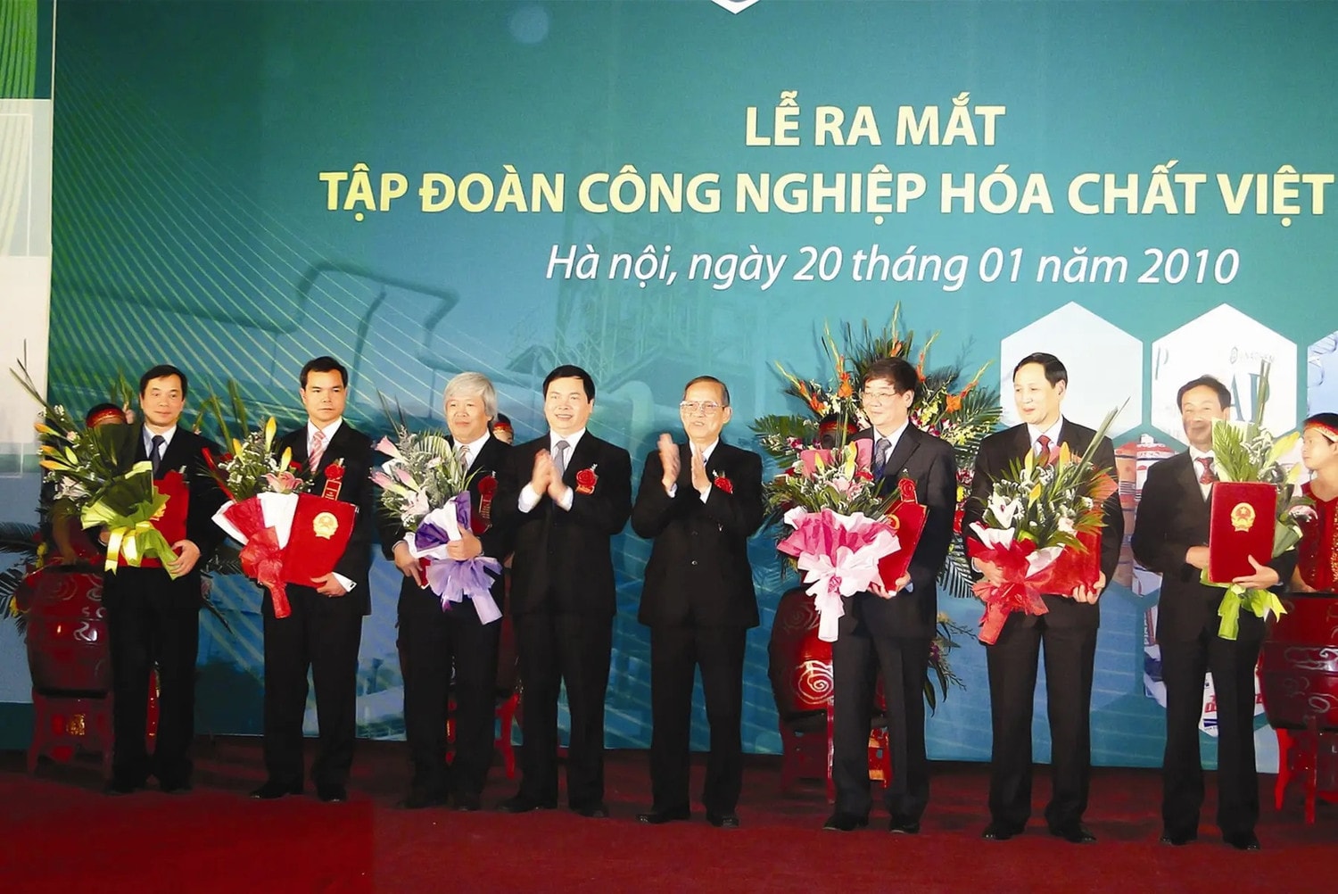 ramat tap doan.jpg -0