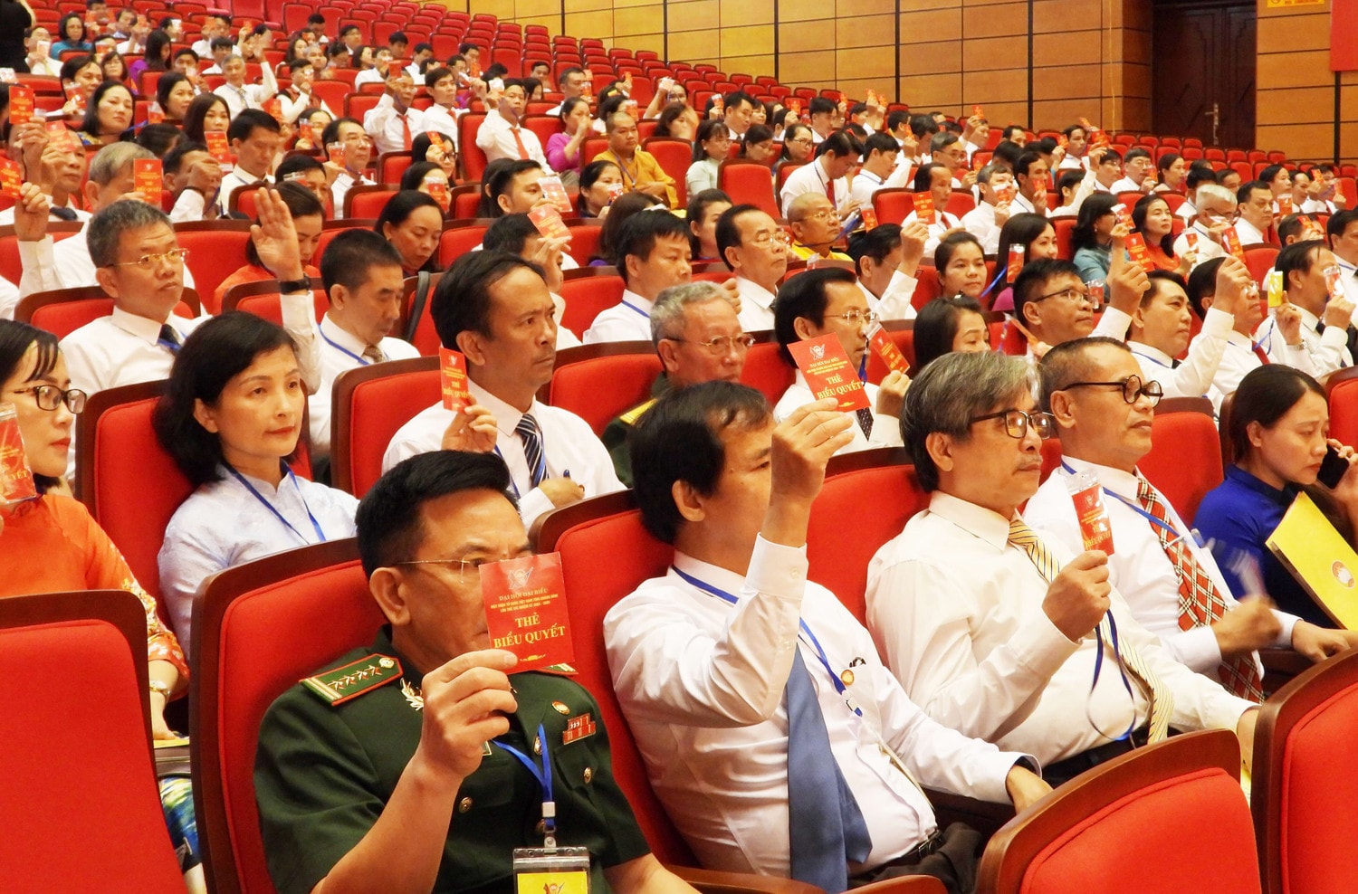 Bà Phạm Thị Hân tái đắc cử Chủ tịch Uỷ ban MTTQ Việt Nam tỉnh Quảng Bình -1