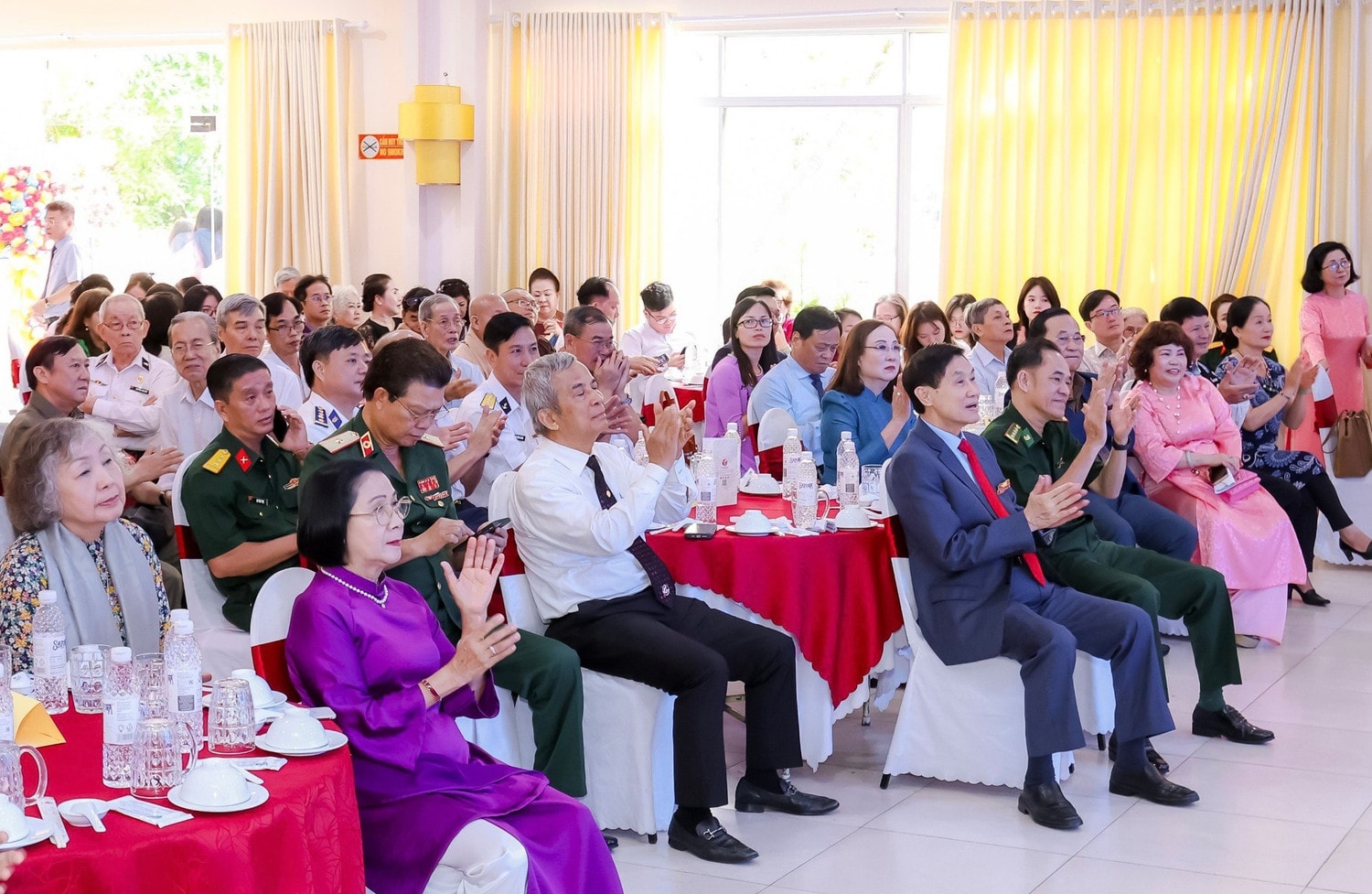 Hành trình 10 năm vì Hoàng Sa-Trường Sa thân yêu -0