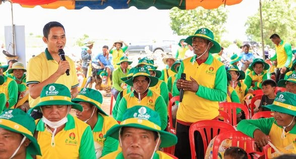 PVCFC tiếp tục đồng hành cùng bà con nông dân Campuchia -0