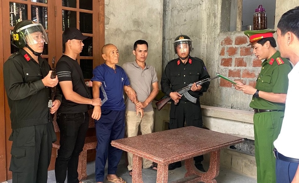 Quảng Bình: Khởi tố người đàn ông đăng nội dung phản cảm, xâm phạm lợi ích Nhà nước -0