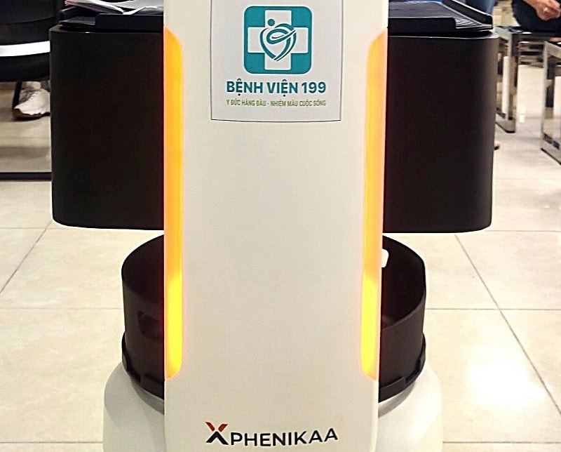 Phenikaa–X và Bệnh viện 199 hợp tác sử dụng robot trợ lý -0