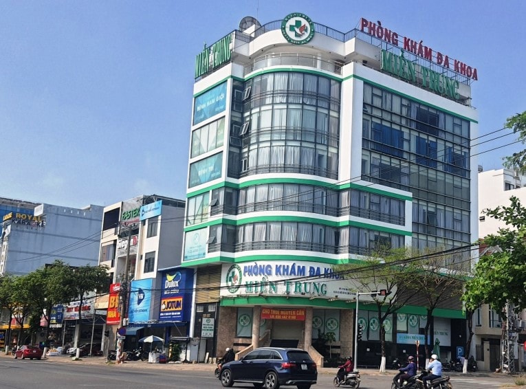 Công an khởi tố 7 bị can liên quan đến 2 phòng khám “vẽ bệnh” ở Đà Nẵng -0