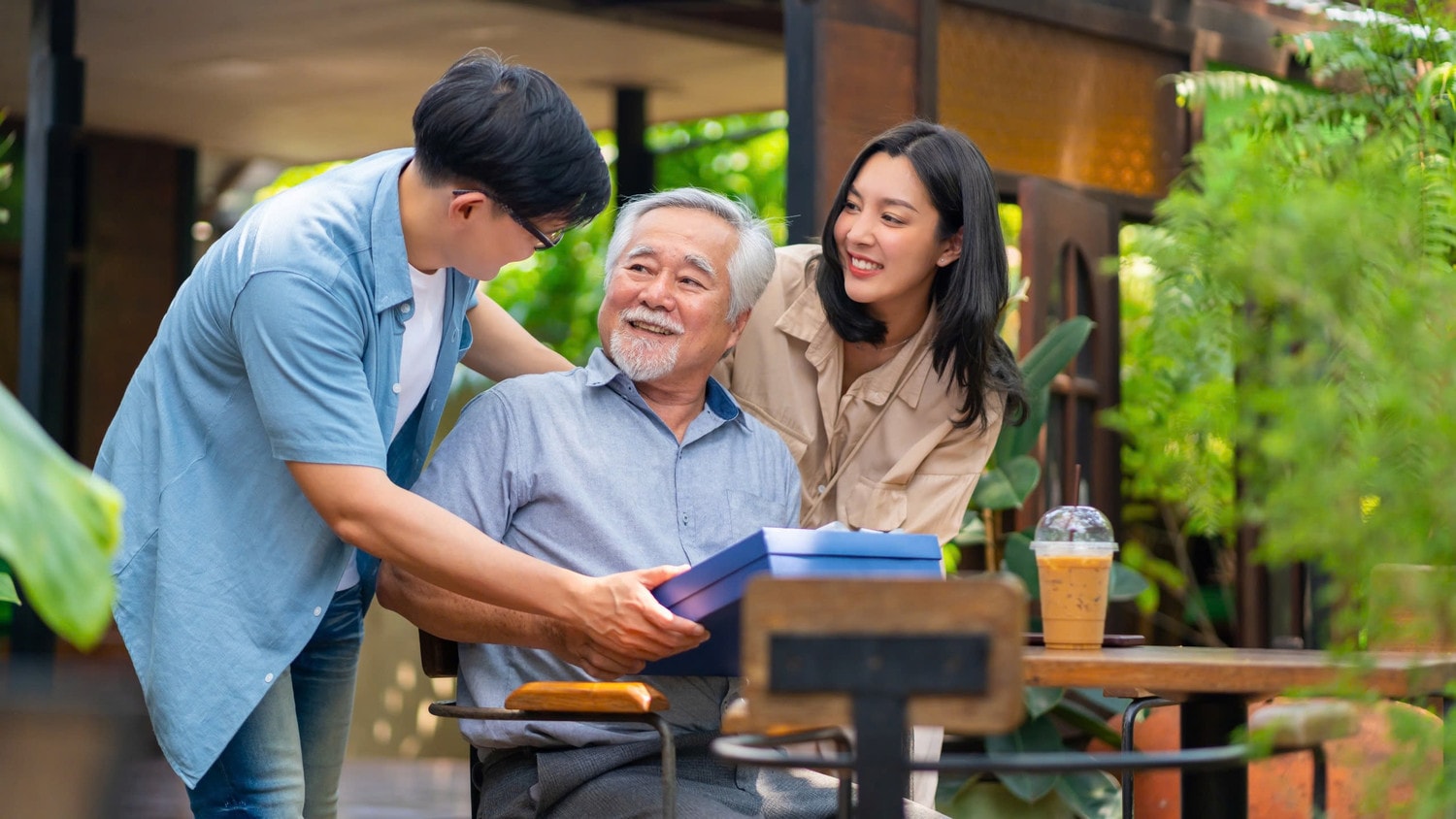 Mùa gắn kết, đong đầy yêu thương -0