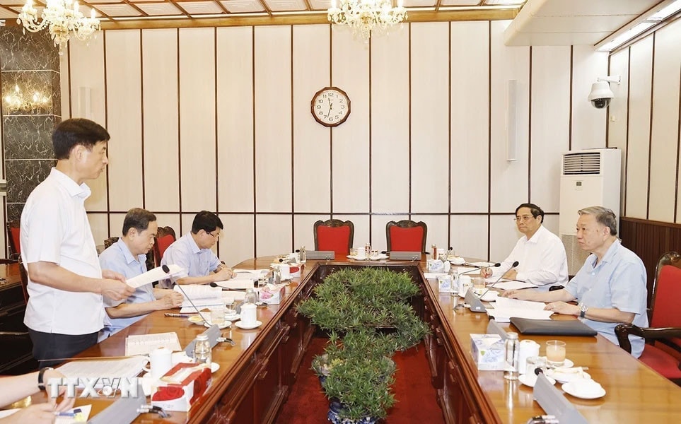 Tổng Bí thư, Chủ tịch nước Tô Lâm chủ trì phiên họp thường kỳ của Lãnh đạo chủ chốt