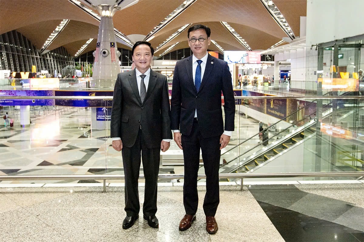 Phó Chủ tịch Quốc hội Nguyễn Khắc Định gặp Phó Thủ tướng Malaysia -0