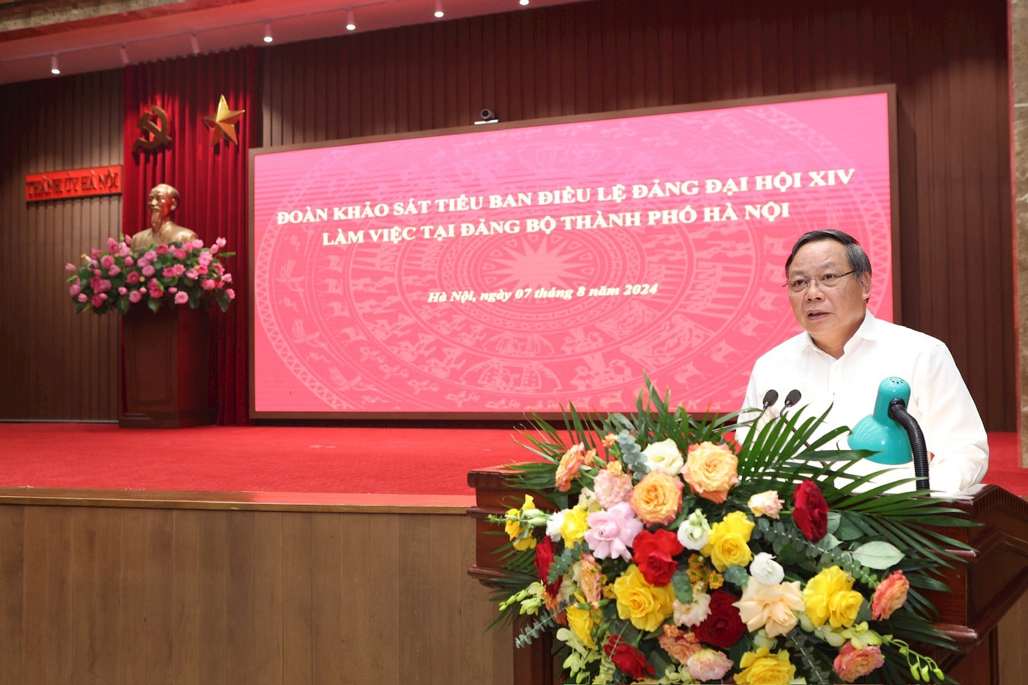 Hà Nội báo cáo 5 bài học kinh nghiệm, 8 mô hình hay với Đoàn khảo sát Trung ương -0