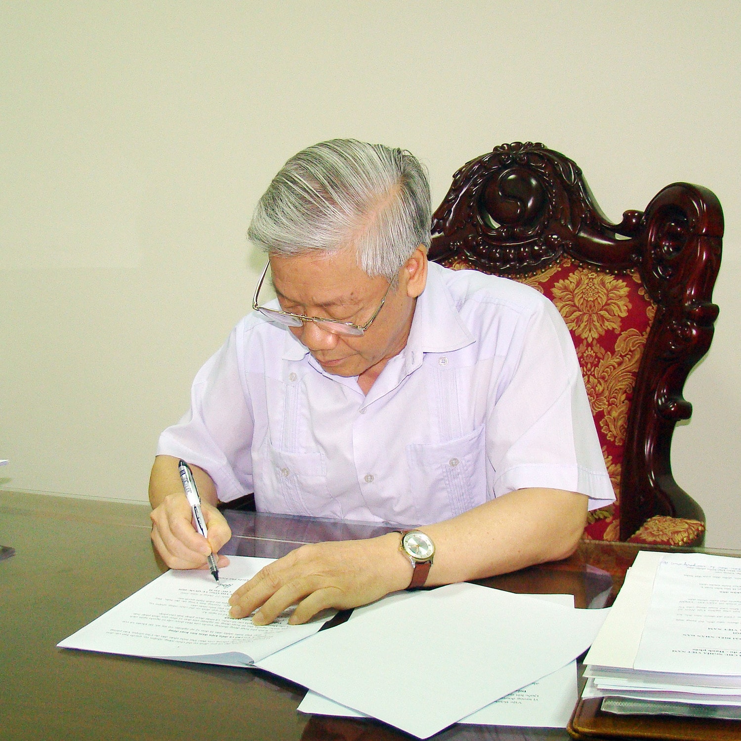 “Tờ báo của chúng ta bây giờ là tiếng nói của Quốc hội, diễn đàn của đại biểu Quốc hội và cử tri” -0