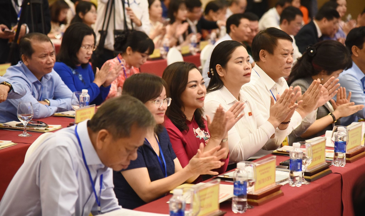 Báo Đại biểu Nhân dân gần và hiểu Quốc hội, HĐND nhất -0