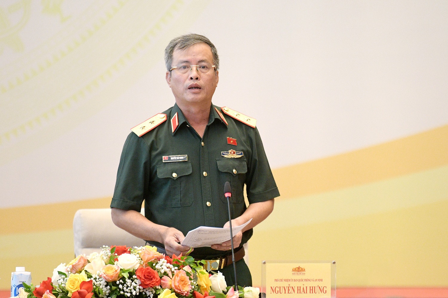 Phó Chủ nhiệm Ủy ban Quốc phòng và An ninh Nguyễn Hải Hưng phát biểu đề dẫn tọa đàm - Ảnh H.Ngọc