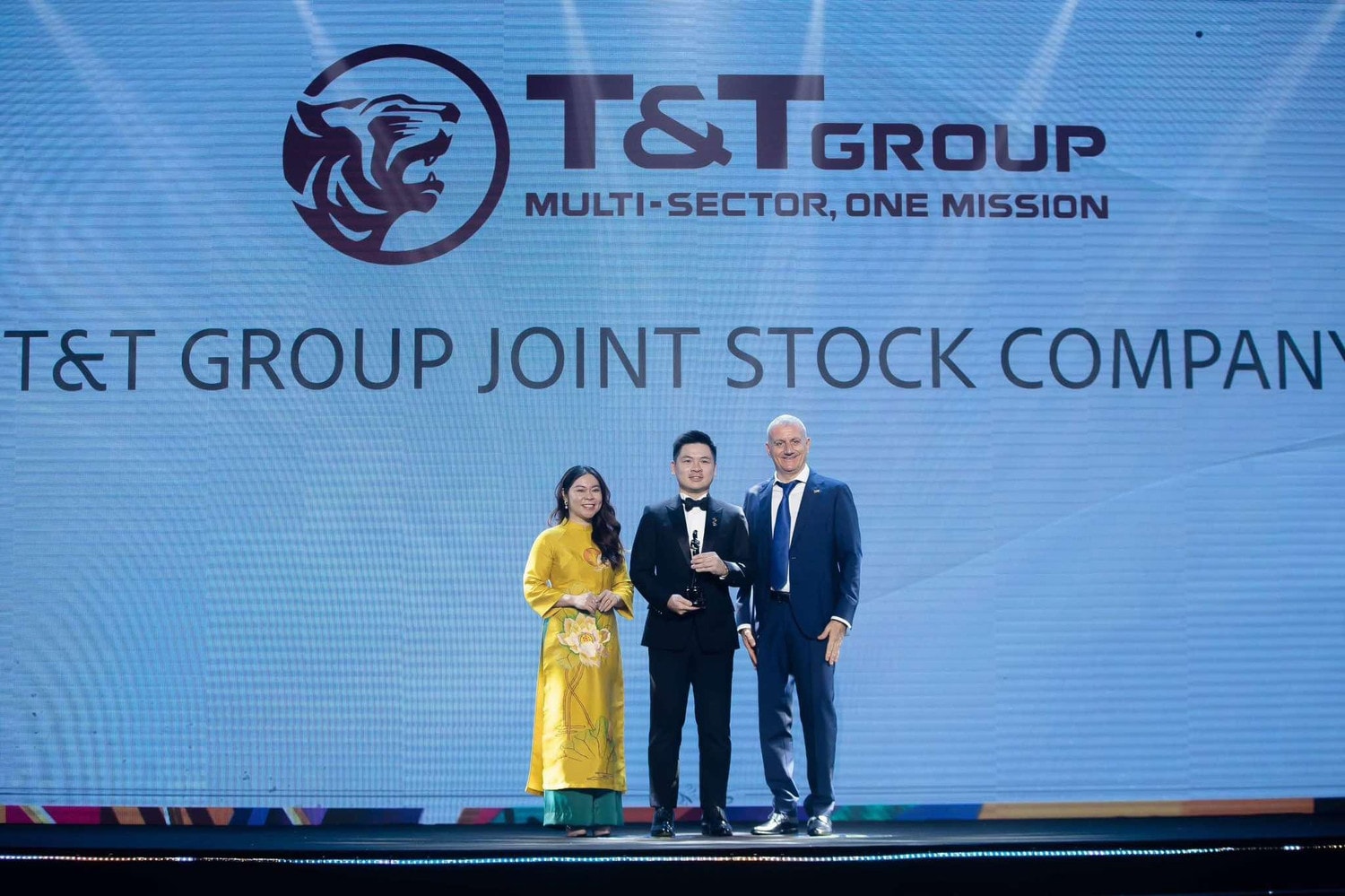Tập đoàn T&T Group được vinh danh Nơi làm việc tốt nhất Châu Á 2024 -0