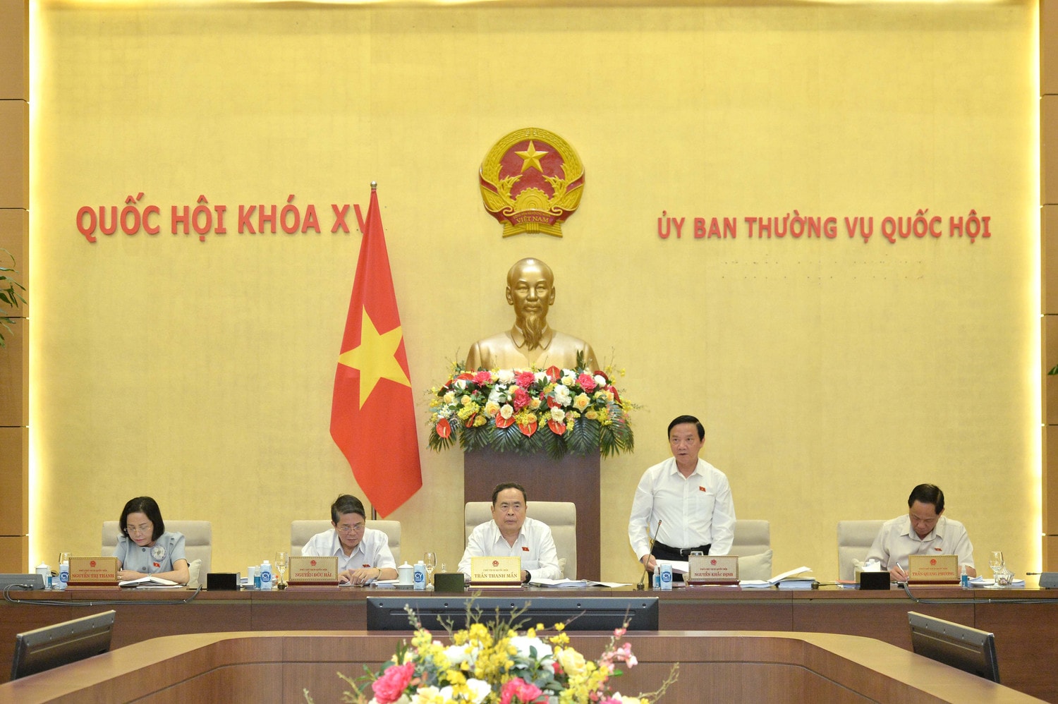 Bảo đảm cơ sở pháp lý thực hiện các chính sách mới, nhân văn -1