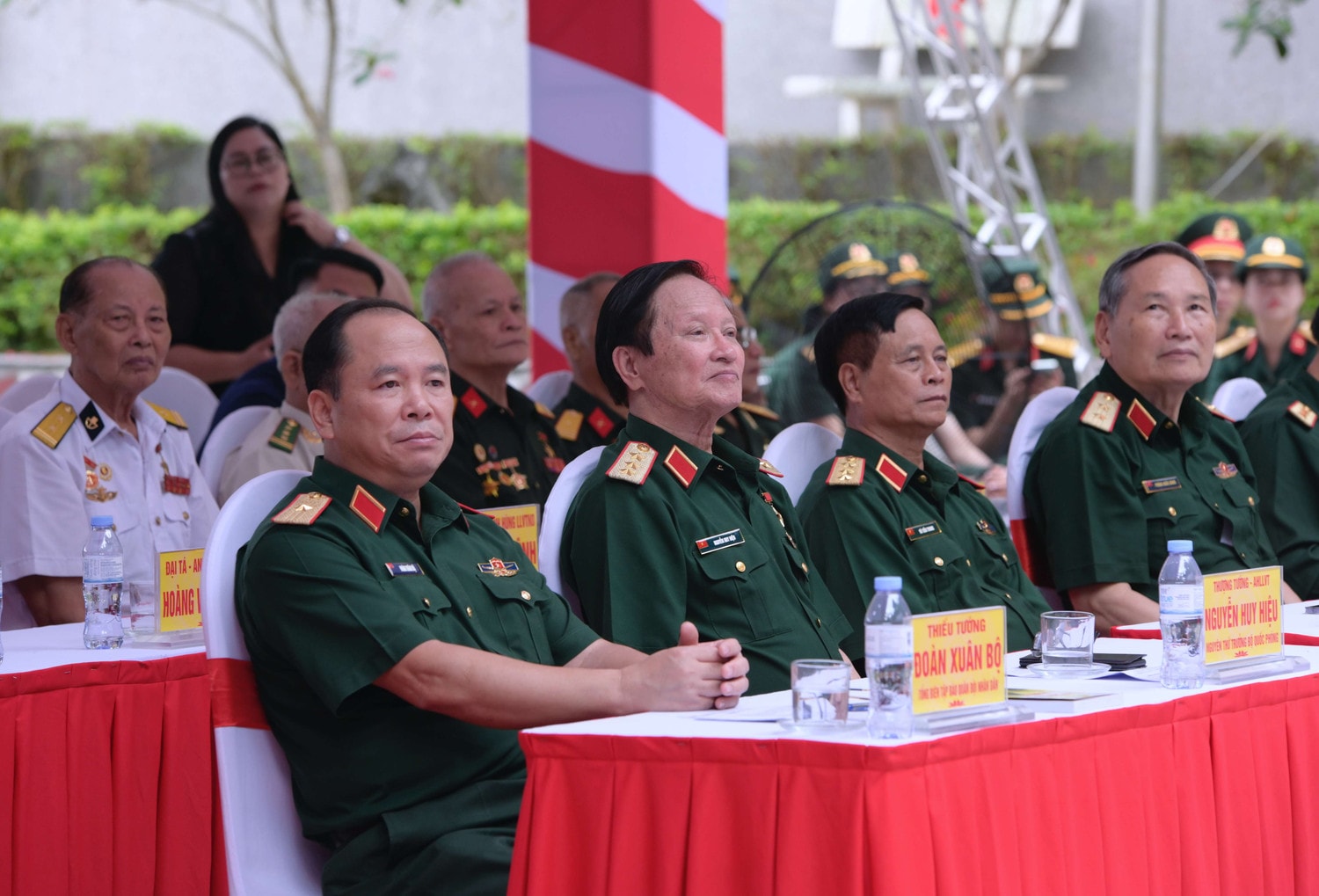 Các tướng lĩnh, Anh hùng LLVT nhân dân tham gia chương trình tri ân “Về nơi khởi nguồn” Về nơi khởi nguồn, viết tiếp những trang sử vẻ vang -0