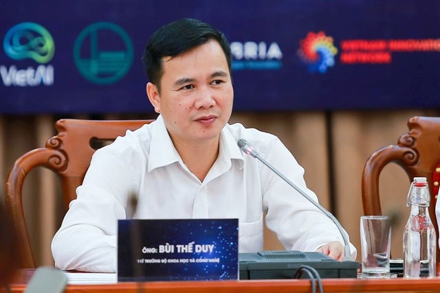 Thứ trưởng Bùi Thế Duy 