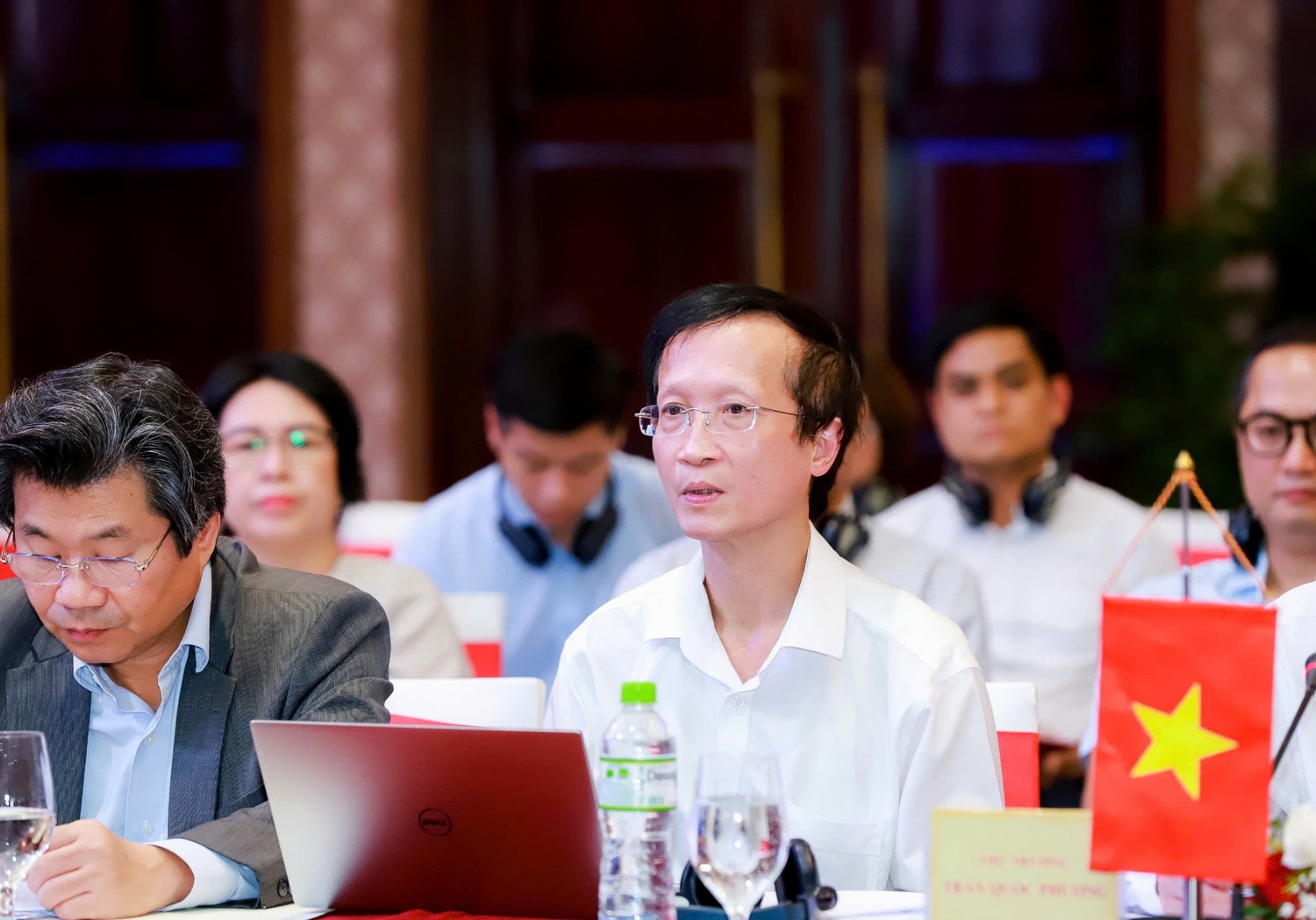 Việt Nam – Lào đẩy mạnh hợp tác công tư để phát triển hạ tầng -0