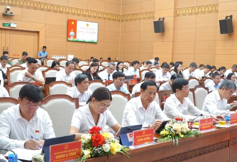 Kỳ họp thứ 18 HĐND tỉnh Yên Bái thông qua 5 Nghị quyết quan trọng -0