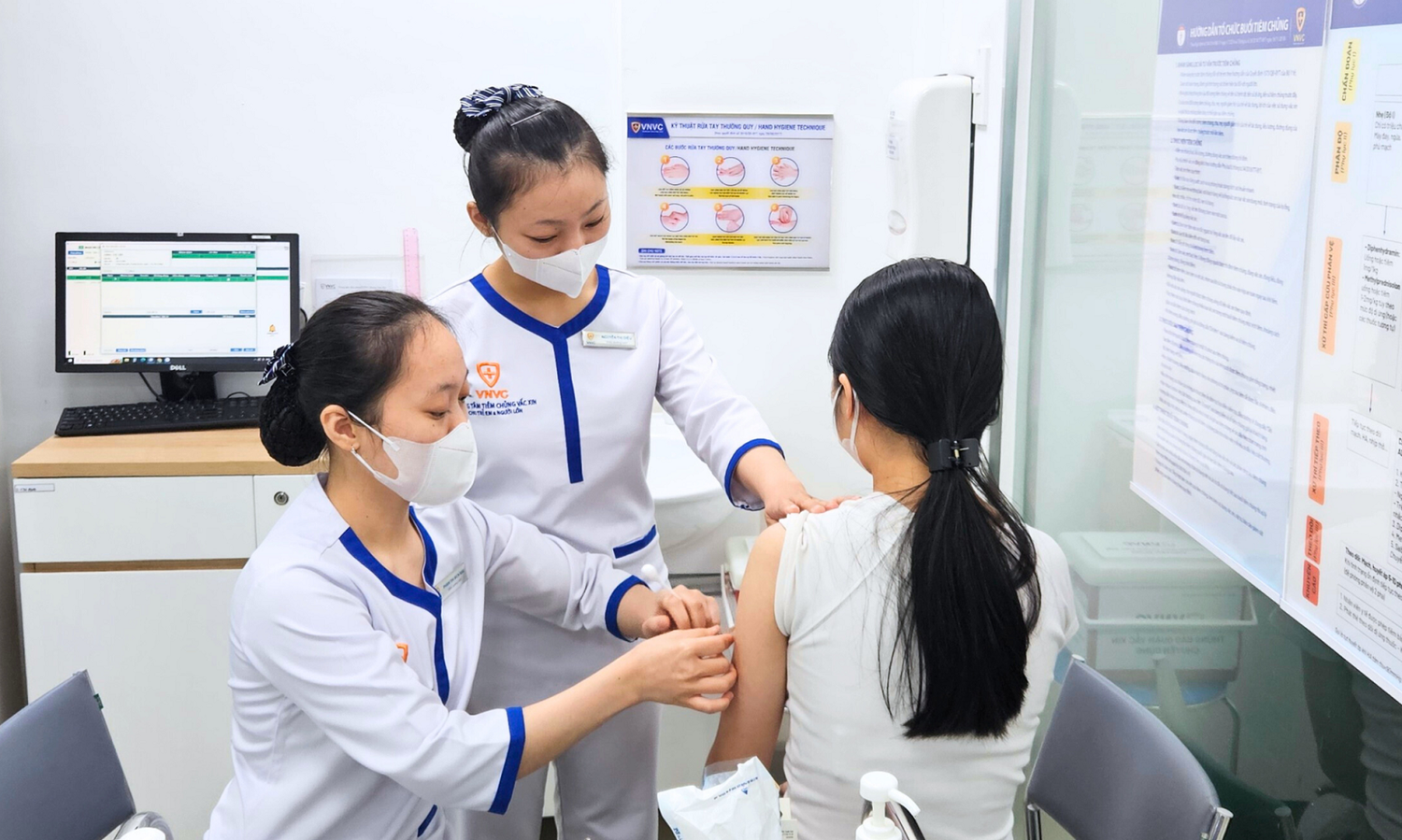 Sởi tăng mạnh và gây biến chứng nặng ở trẻ nhỏ, nguồn lây có thể từ người lớn -0