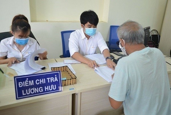 Mức chi trả bảo hiểm hưu trí bổ sung được xác định dựa trên những nguyên tắc nào? -0