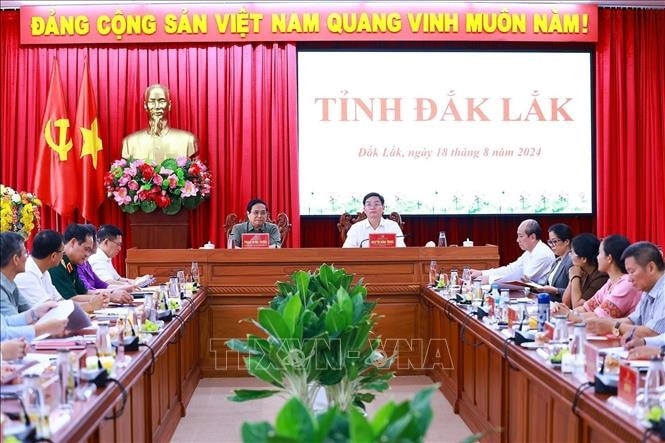 Thủ tướng Phạm Minh Chính làm việc với Ban Thường vụ tỉnh Đắk Lắk -0