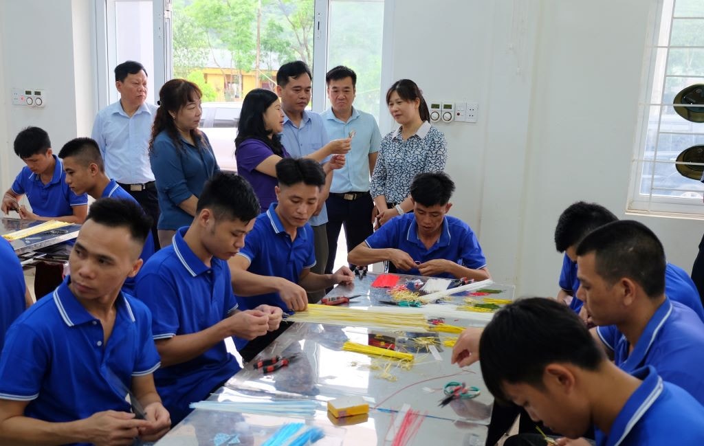 Đoàn giám sát Ban Pháp chế HĐND tỉnh khảo sát thực địa Cơ sở cai nghiện ma túy tỉnh