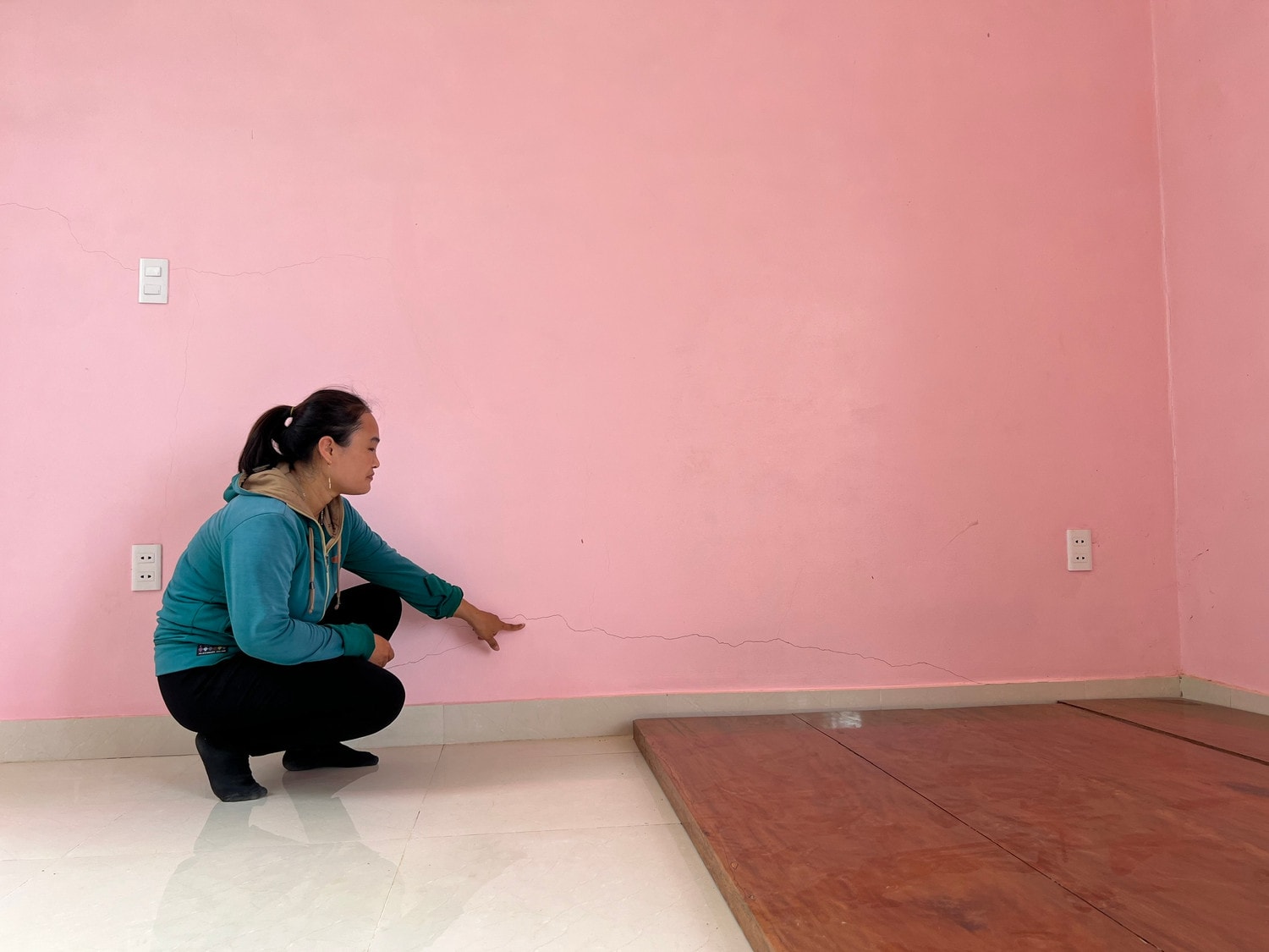 “Bảo hiểm” nhà nứt nẻ cho các hộ dân sống gần công trường cao tốc qua Quảng Bình -0