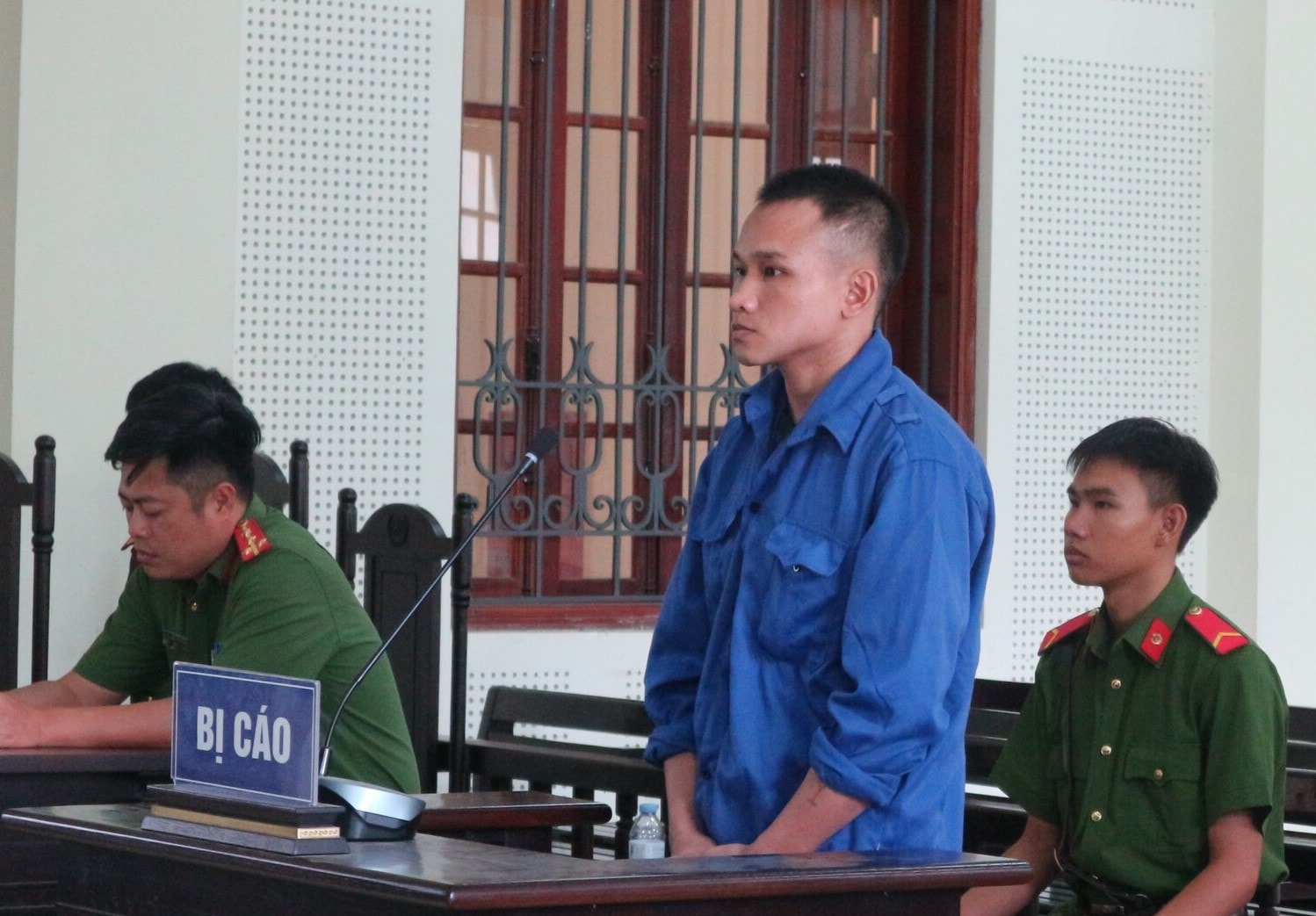 Nghệ An: Bán người yêu sang nước ngoài để lấy tiền tiêu xài -0